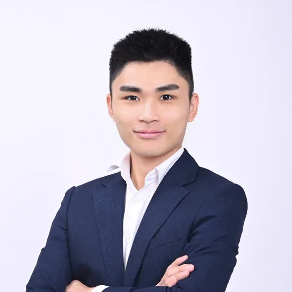 Portrait of Rupert Lee, Marketing Specialist at Authority Institute